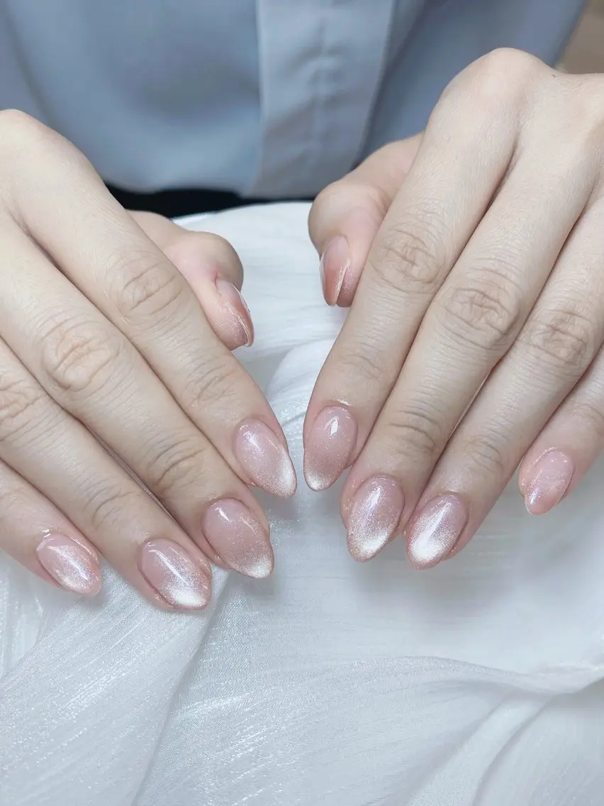 ネイル チークネイル 成人式 フレンチネイル グラデーション 氷ネイル・うるうるネイル ハンドネイル DUO MI nail salonのネイルデザイン