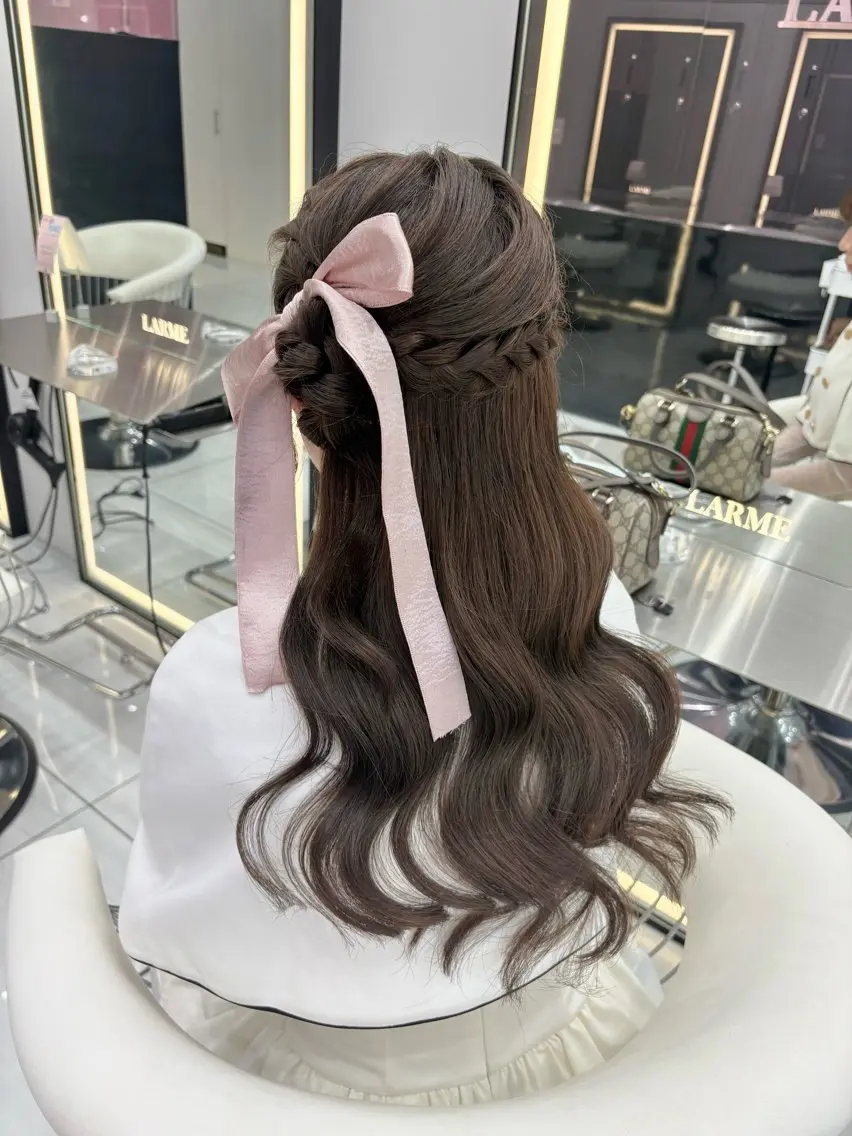 ロング ヘアアレンジ 新宿/韓国ヘア 中明度カラー/かやのヘアスタイル