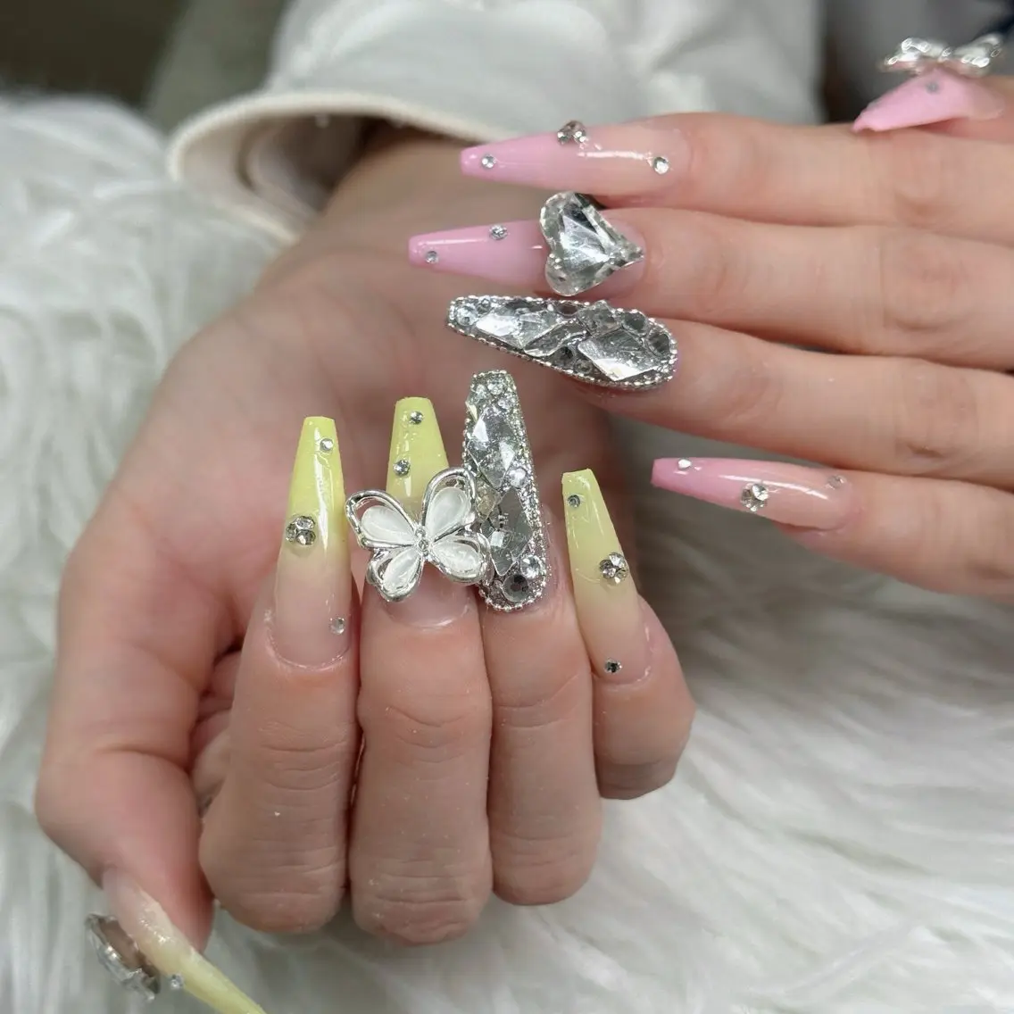 ネイル フットネイル フレンチネイル グラデーション 韓国ネイル ロングネイル ハンドネイル Hani Nail Salonのネイルデザイン