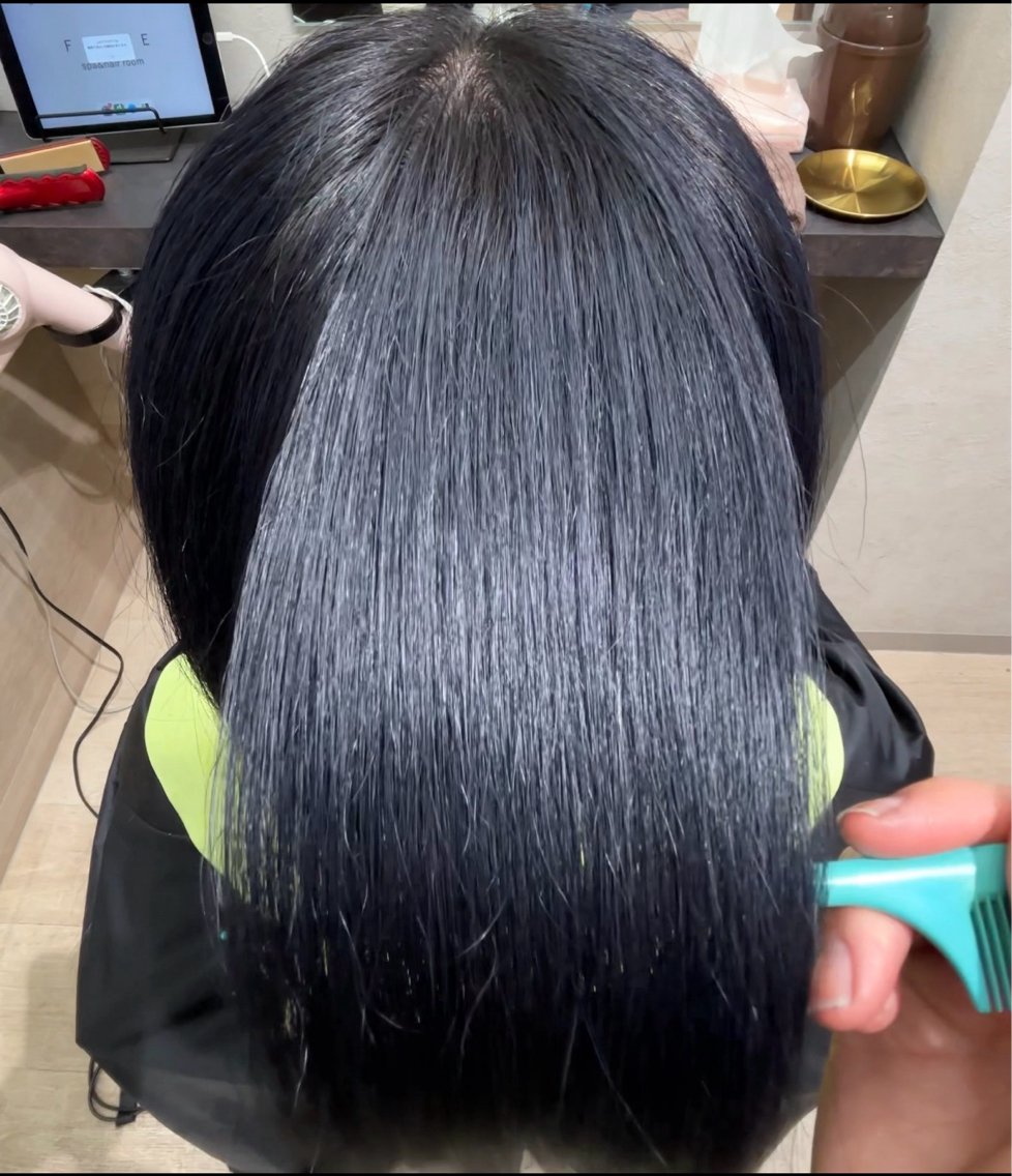 【最新成分トステア配合髪質改善トリートメント付き】カット/ブリーチなしワンカラー+魔法のマイクロバブルの写真