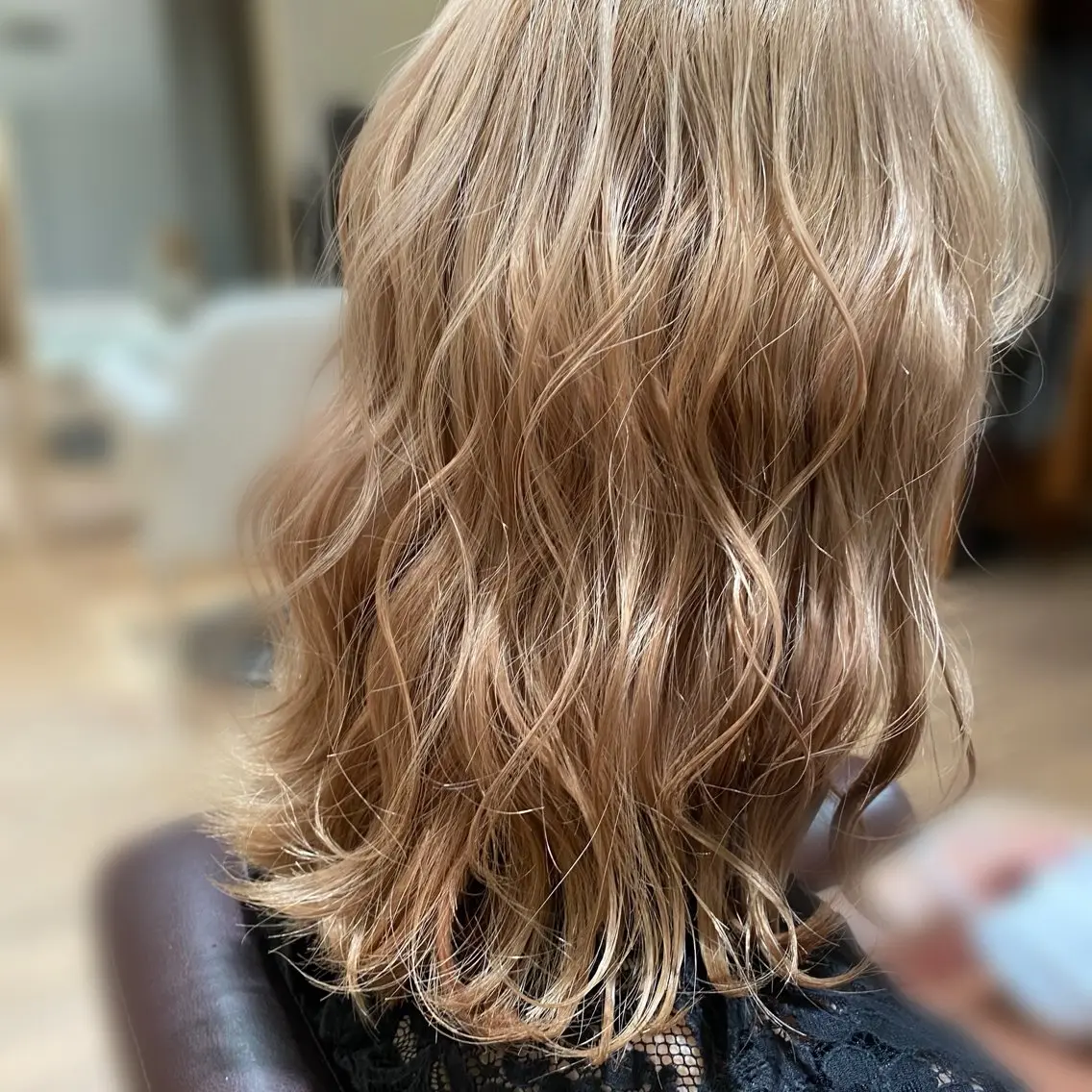 ミディアム カラー 🦋NIA🦋 SALONECINQのヘアスタイル