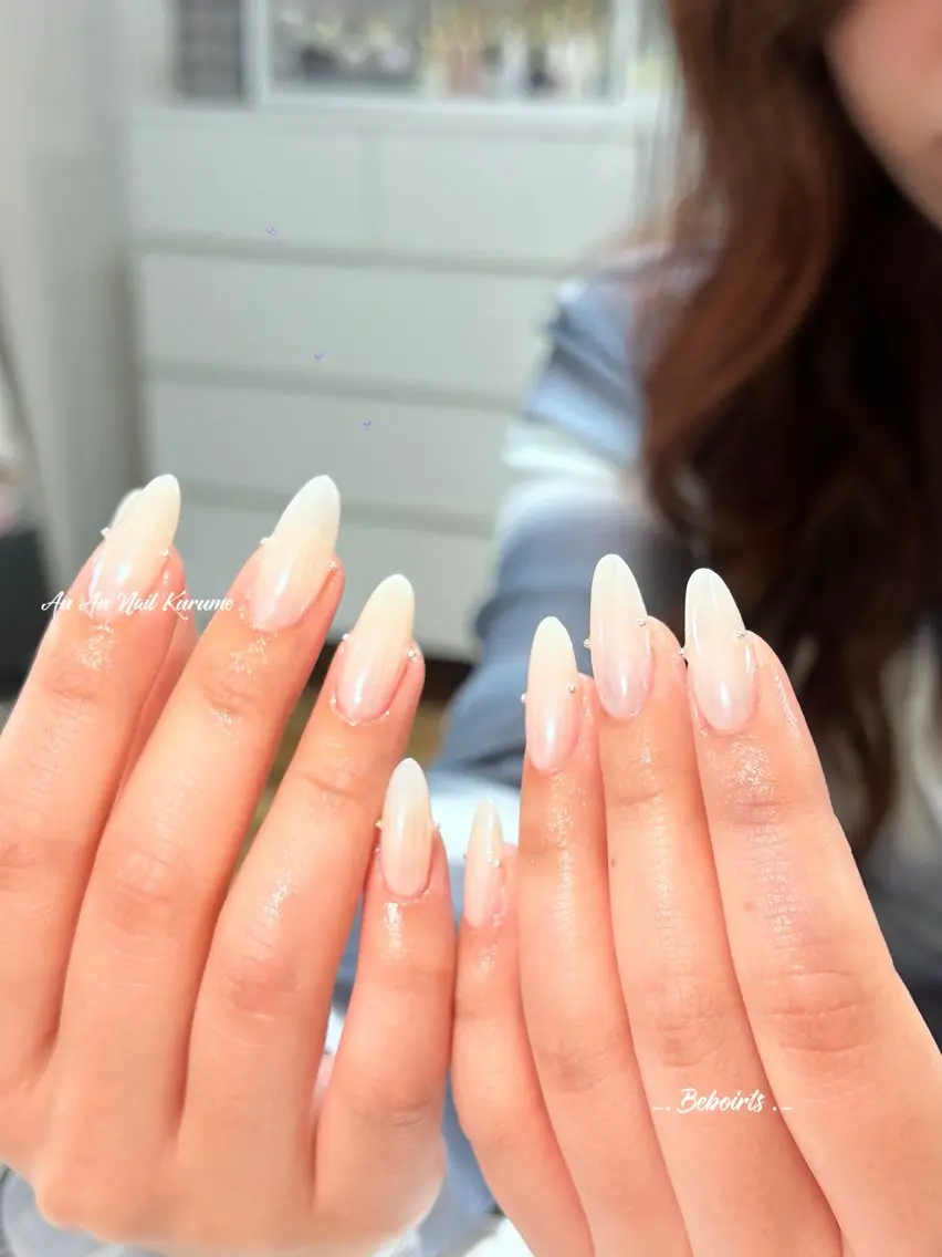 ネイル アートネイル ニュアンスネイル AN AN NAILKURUMEのネイルデザイン