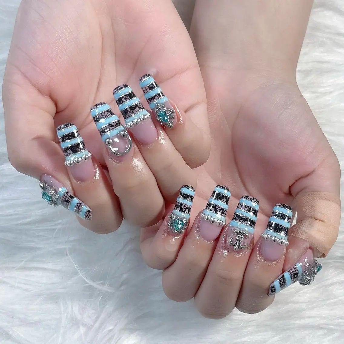 ネイル THANHTHANH NAILのネイルデザイン