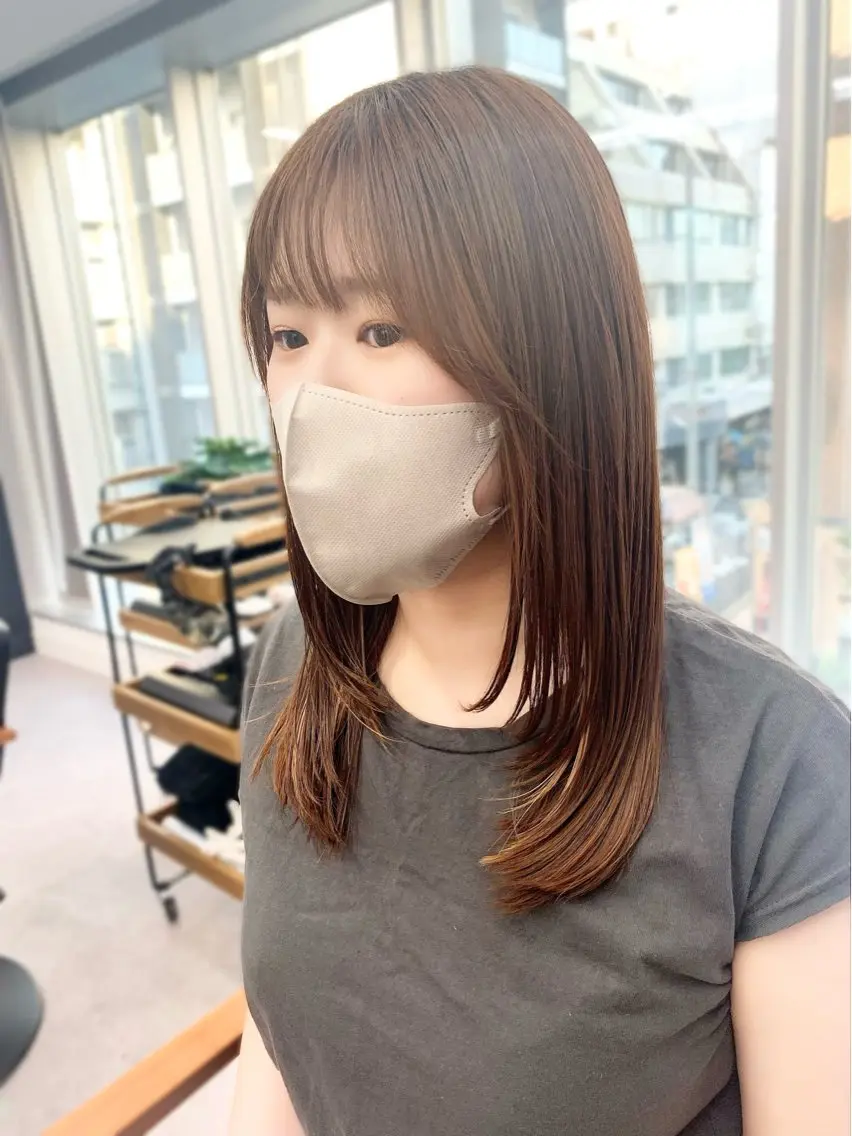 セミロング カラー パーマ ヘアアレンジ メンズ キッズ レイヤーカット／ 巻ける縮毛矯正のヘアスタイル