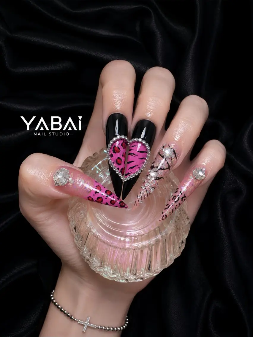 ネイル YABAI NailStudioのネイルデザイン
