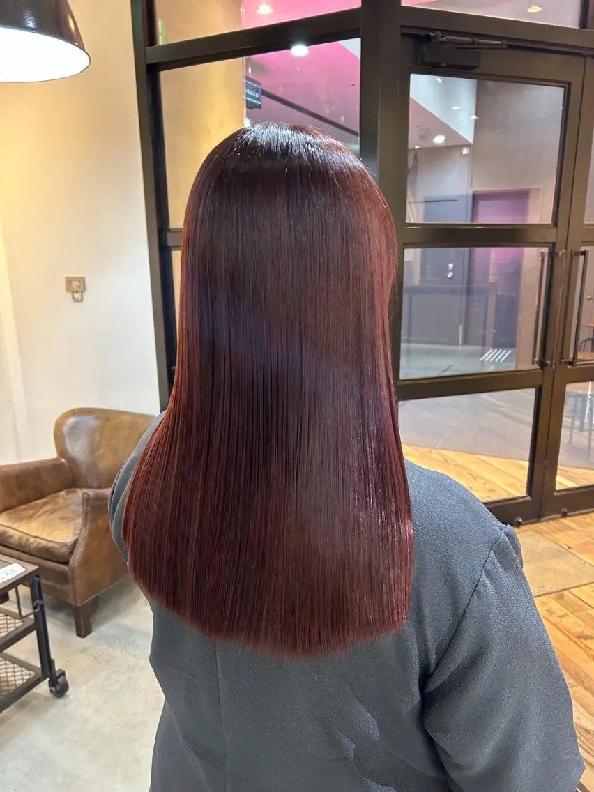 ロング カット ヘアカラー 縮毛矯正 透明感カラー/ 髪質改善✨️🎀萌愛のヘアスタイル