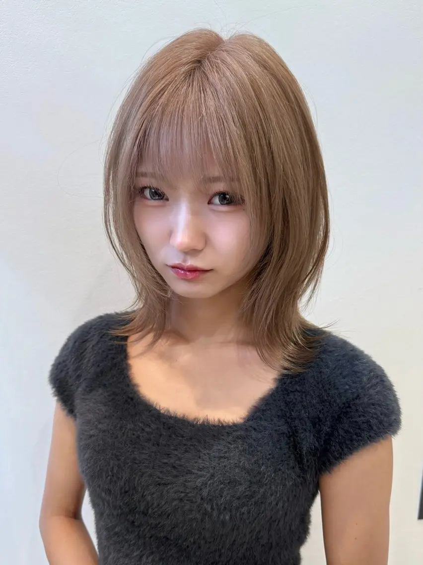 ミディアム カラー カット 縮毛矯正 トリートメント Aster 店長 れおんのヘアスタイル