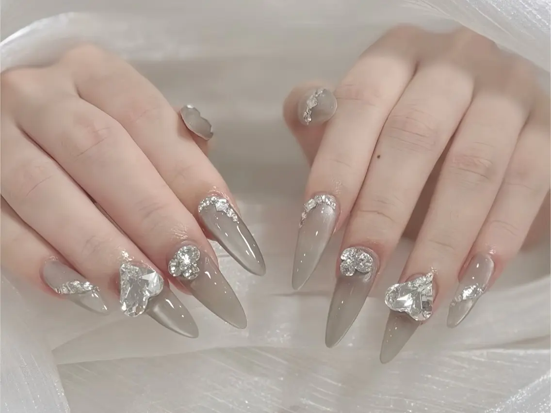 ネイル ブルー チークネイル 桜ネイル クリアネイル フラワーネイル ハンドネイル Rin Nail 新大久保店のネイルデザイン