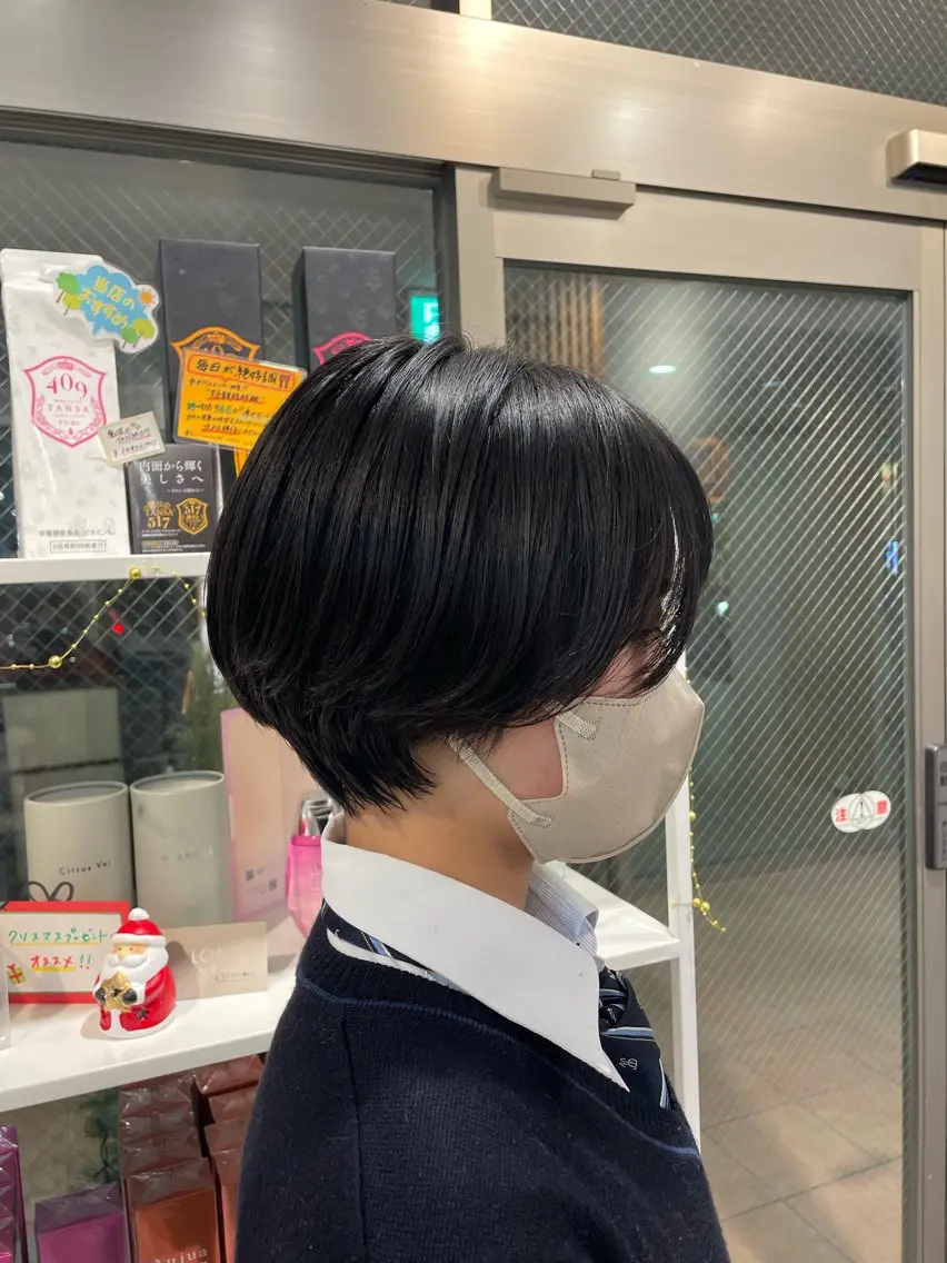 ショート パーマ メンズ ショートヘア 縮毛矯正 スズキ シオリのヘアスタイル