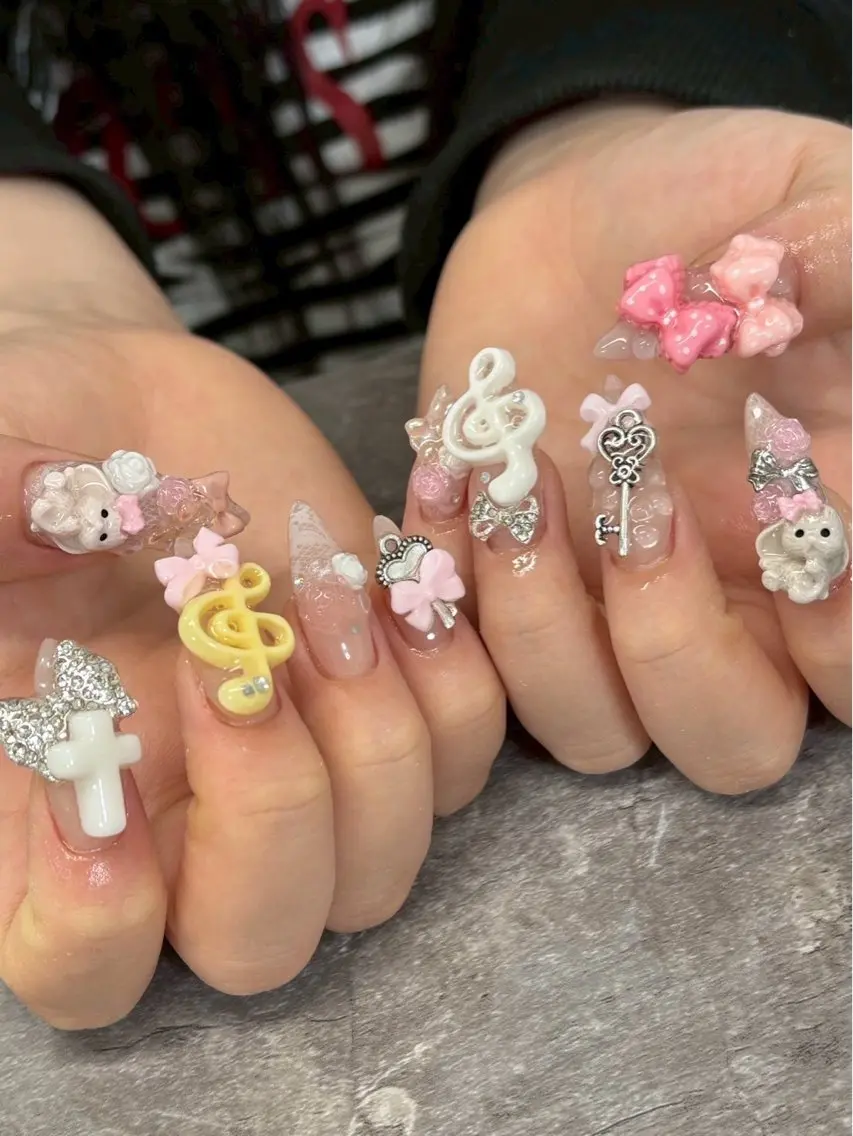 ネイル Bitty ✞suzuko✟のネイルデザイン