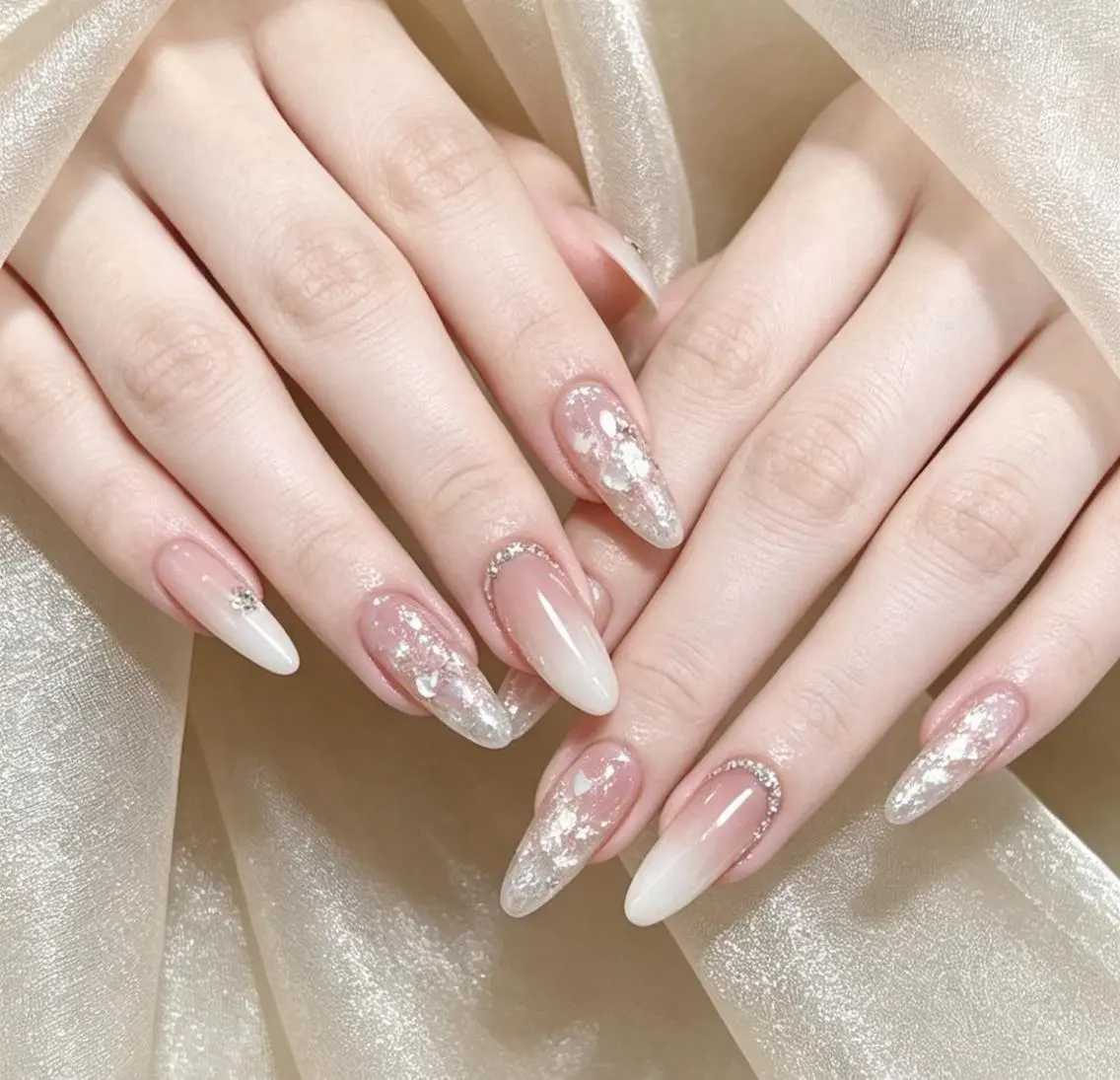 ネイル ハンドネイル エリ🫧 nail池袋東口のネイルデザイン