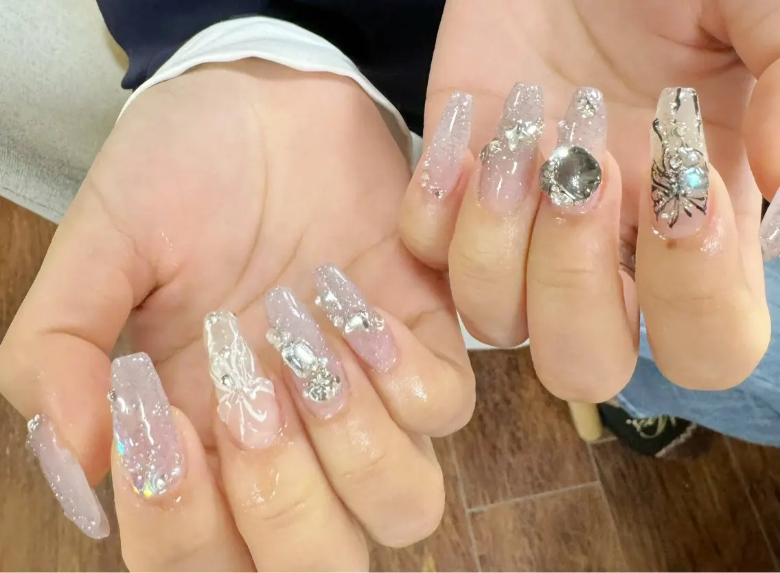 ネイル 持ち込み 💓mi.o Nail上野店のネイルデザイン