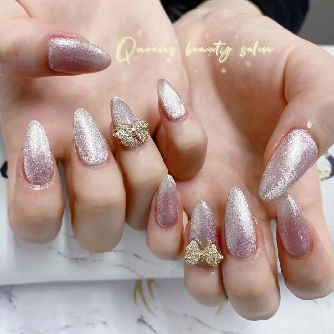 ネイル ハンドネイル Queens ciciのネイルデザイン