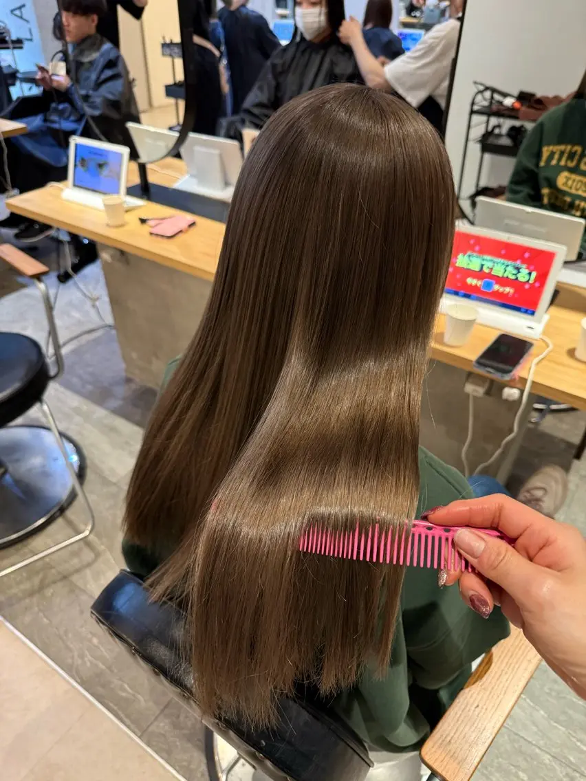 カラー ヘアカラー 織田 天脩のヘアスタイル