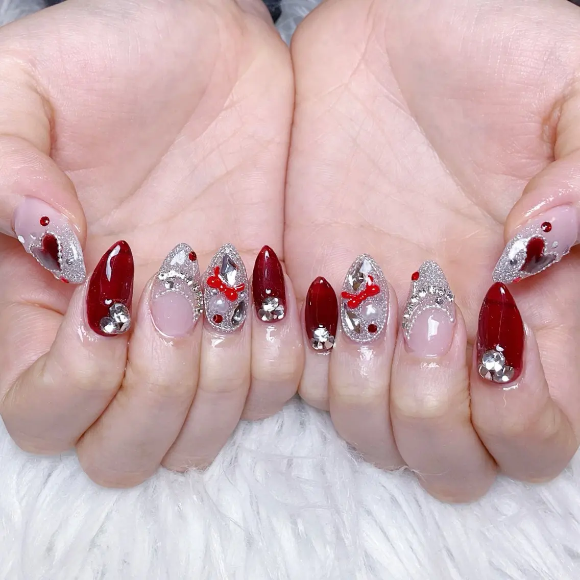 ネイル ハンドネイル 🍭Yun nail hyejin🌸のネイルデザイン
