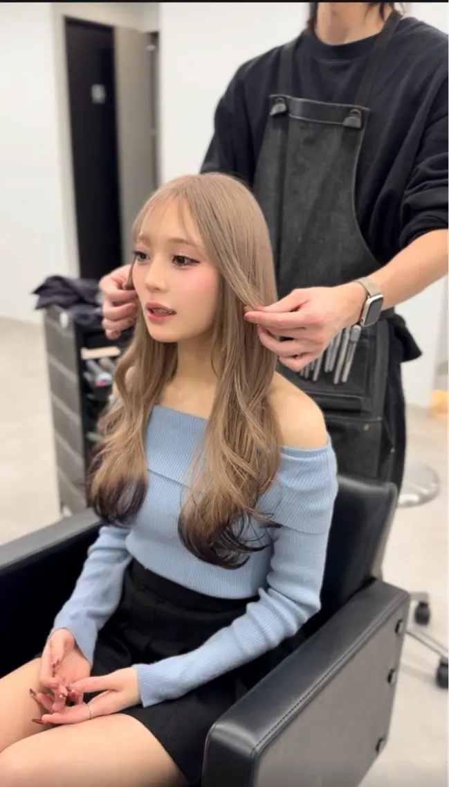 ロング カラー カット ヘアカラー エクステ エクステの神様 ▫️原島ユウヤ▫️のヘアスタイル