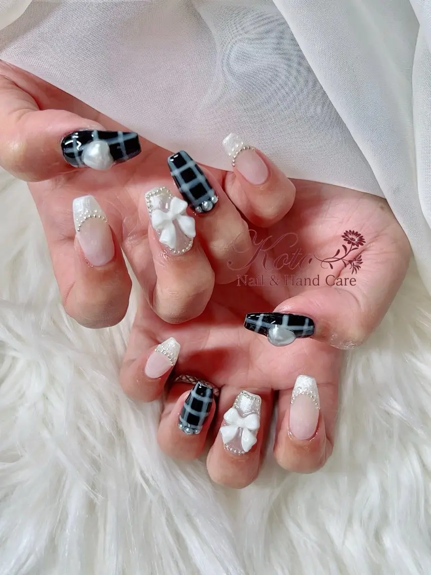 ネイル 長さ出し ジェルネイル 持ち込み ニュアンスネイル 赤色 ハンドネイル Nail Salon KOTOのネイルデザイン