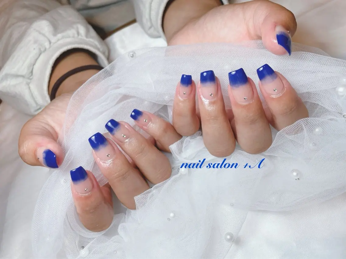 ミディアム ハンドネイル Nail Salon +Aのネイルデザイン