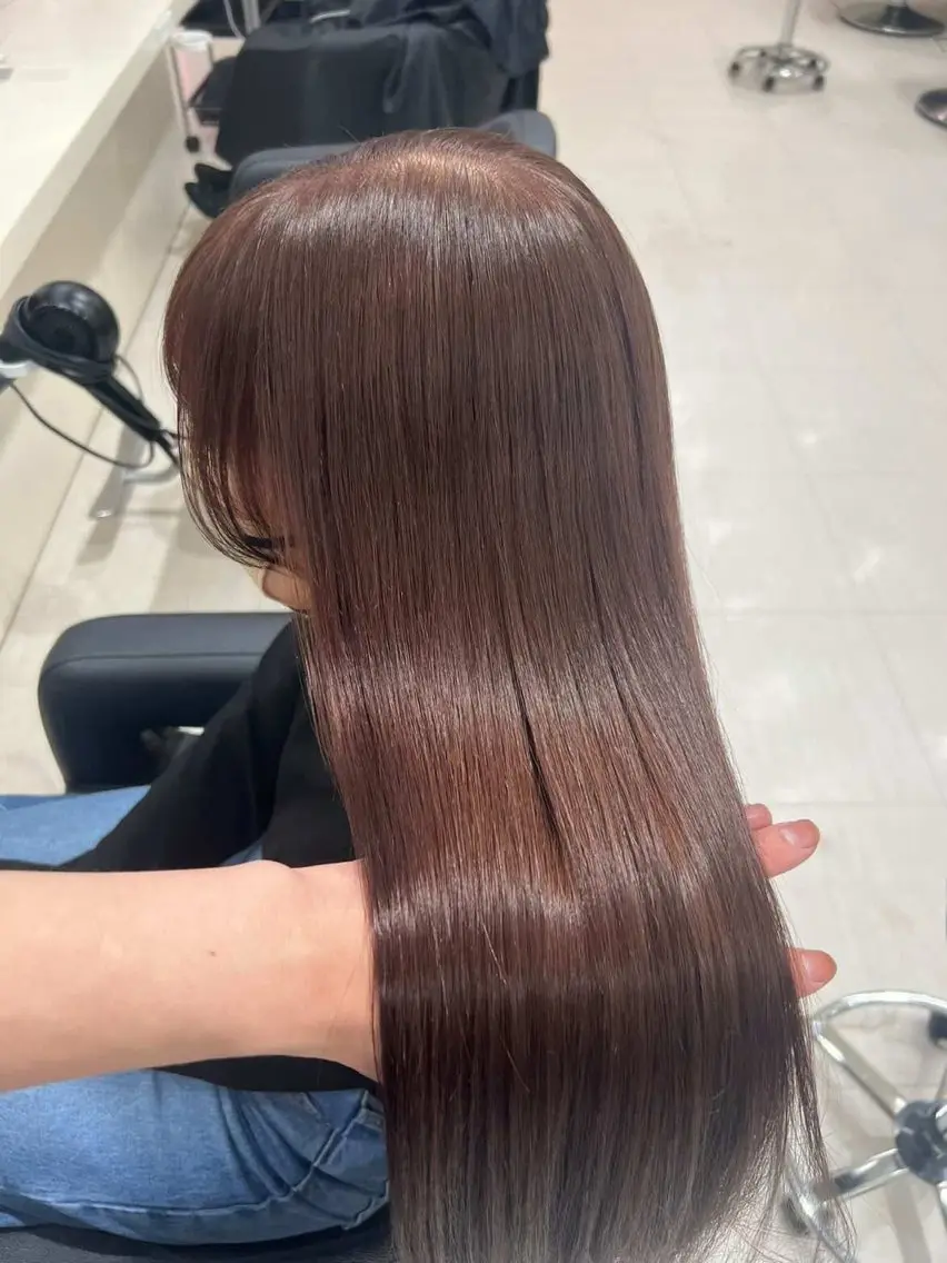 ロング カラー ロング ヘアカラー トリートメント 🌿‬透明感ベージュ 🫧ひなの🧸のヘアスタイル