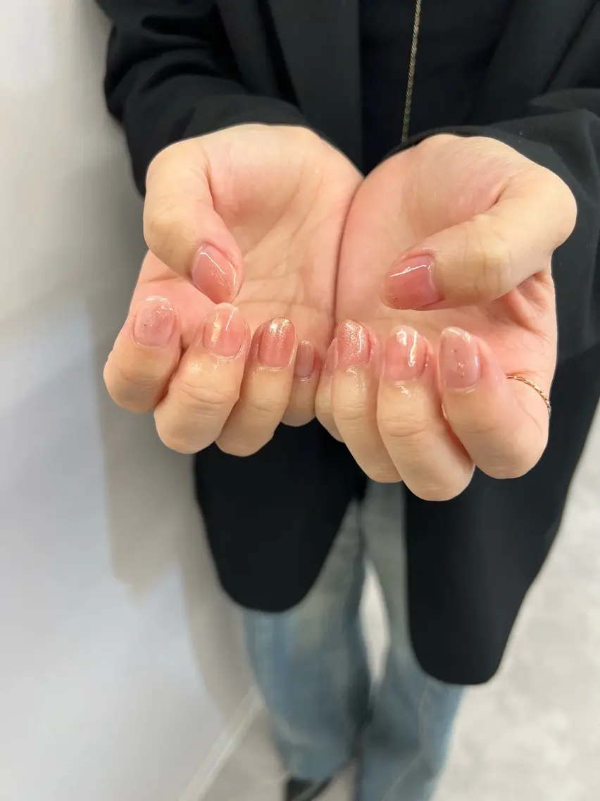 ネイル オーロラネイル ジェルネイル 韓国ネイル マグネットネイル ニュアンスネイル ハンドネイル ハンドケア Bana_ Nailのネイルデザイン