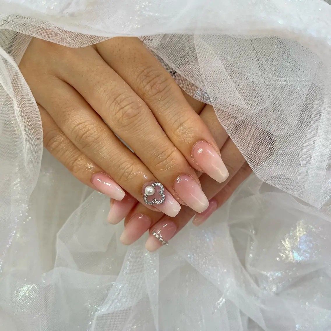 ネイル anela 仁香のネイルデザイン