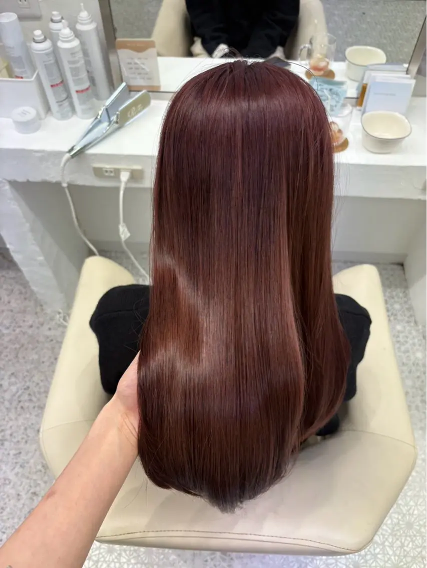 ロング ヘアカラー LOMARLIE / yunaのヘアスタイル