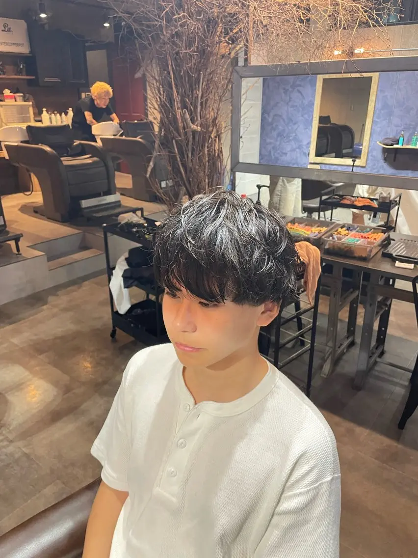 パーマ メンズ メンズパーマ litbyfifth 濵崎寛太のヘアスタイル