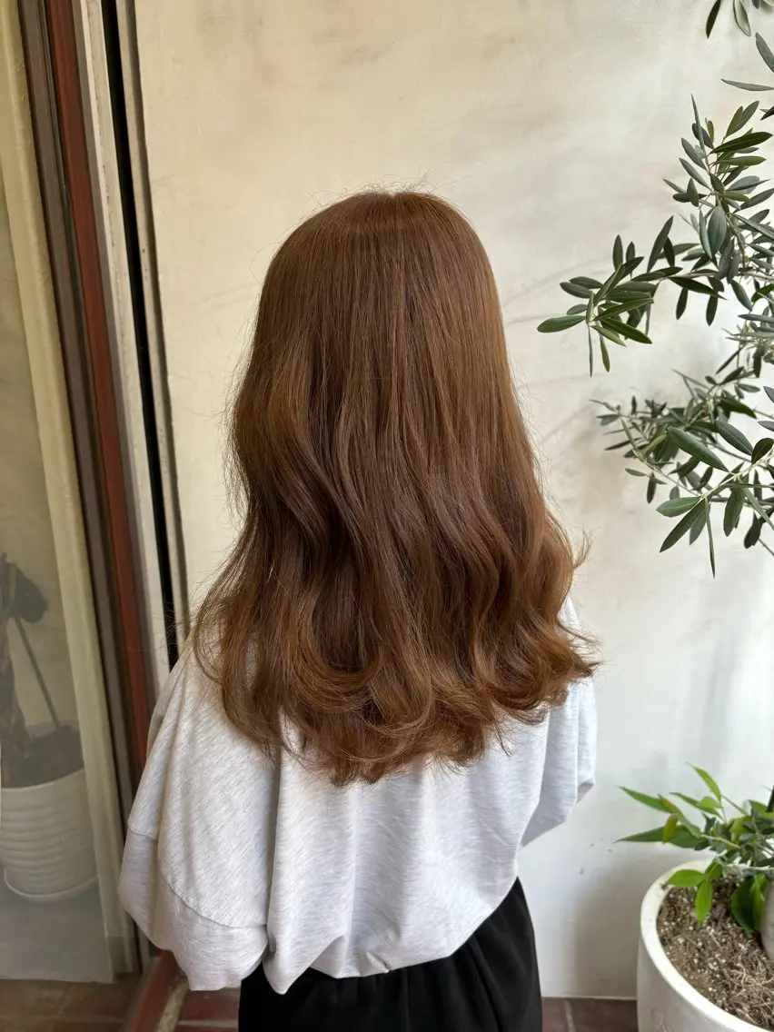 ロング カラー ヘアカラー トリートメント 倉澤 愛理のヘアスタイル