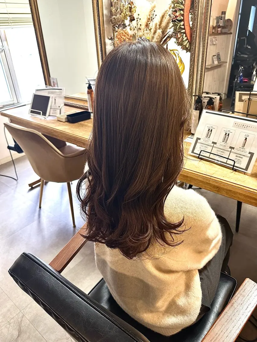 ロング カラー 透明感カラー グレージュ ハイライトカラー ハイライト いけだ ひかり ハイライトくびれヘアのヘアスタイル