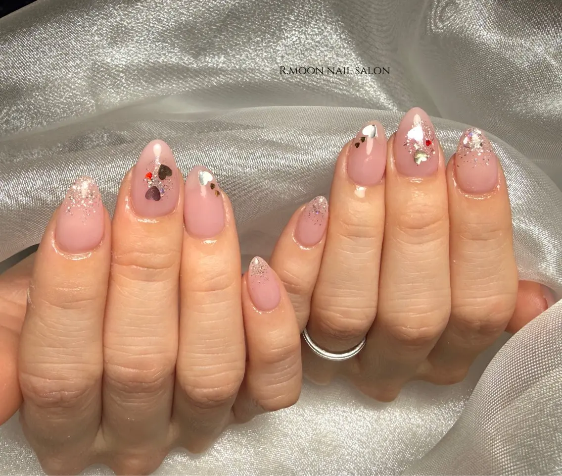 ネイル ハート ピンク R.moon nail salonのネイルデザイン