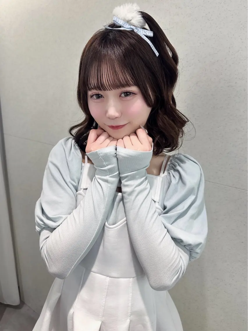 ミディアム ヘアアレンジ ヘアセット 無料カットモデル💞 ピンク💞みどりのヘアスタイル