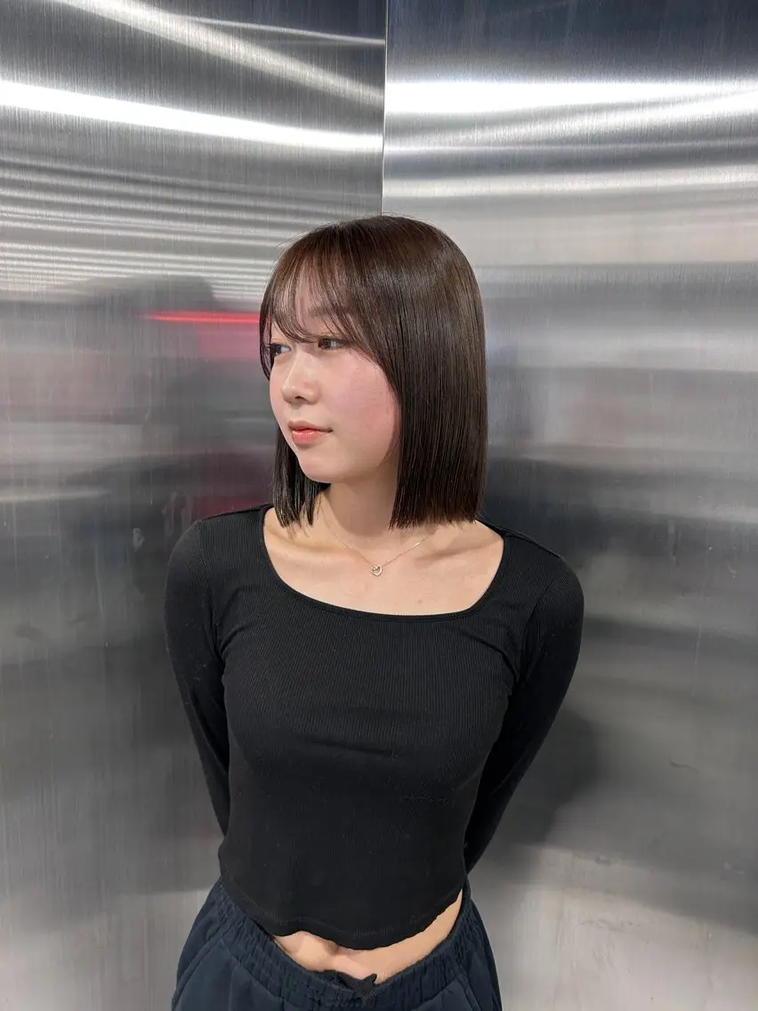 カラー 黒髪 ブリーチ ケアブリーチ デザインカラー ダブルカラー 酸性ストレート /ハイトーン/つばさのヘアスタイル