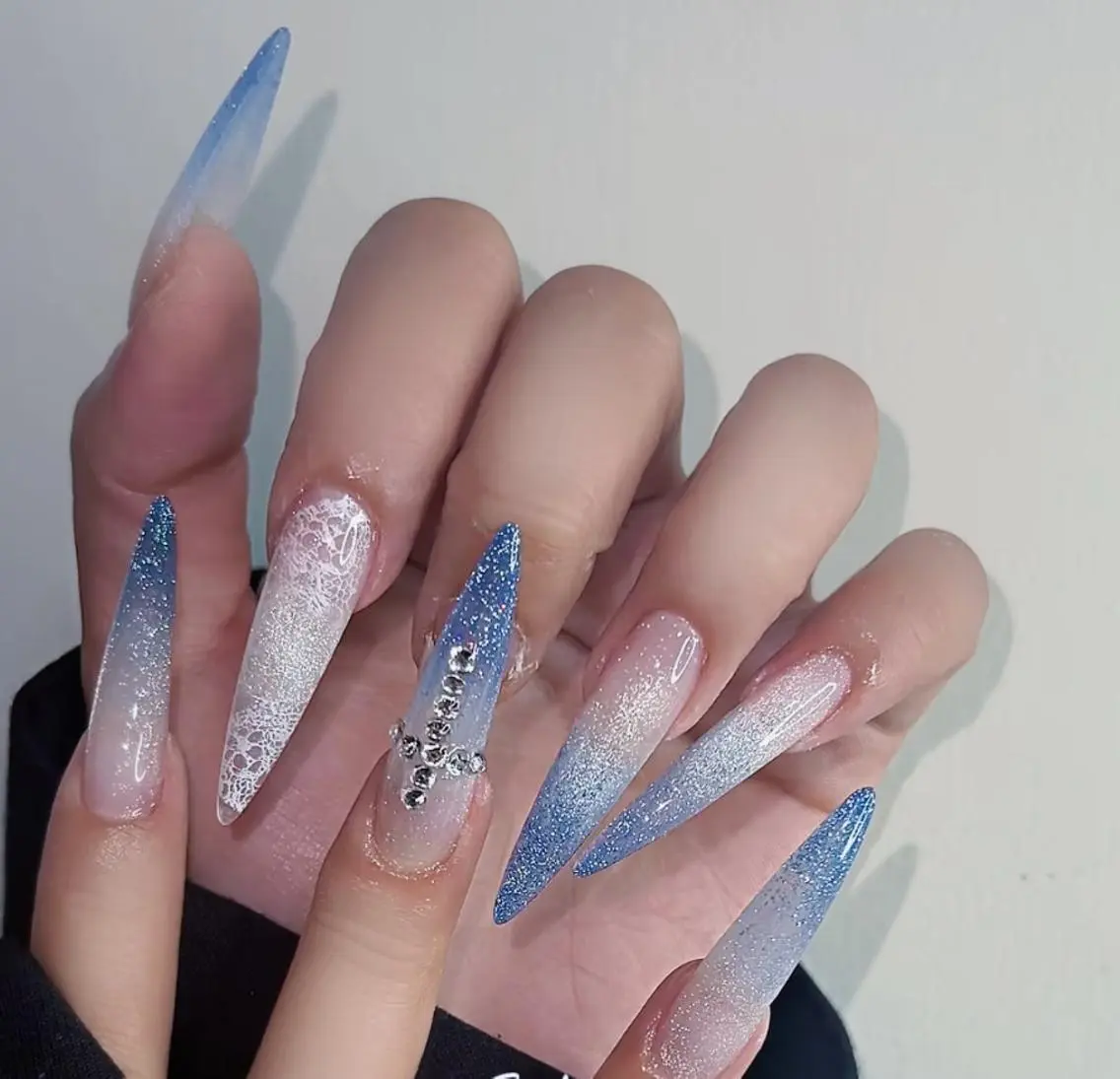 ネイル ハンドネイル Pure&Rich Nailのネイルデザイン