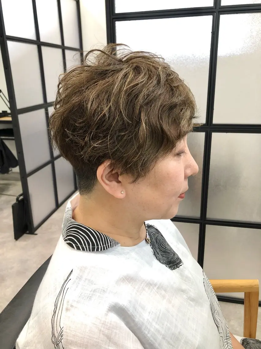 ショート 丸橋 友貴のヘアスタイル