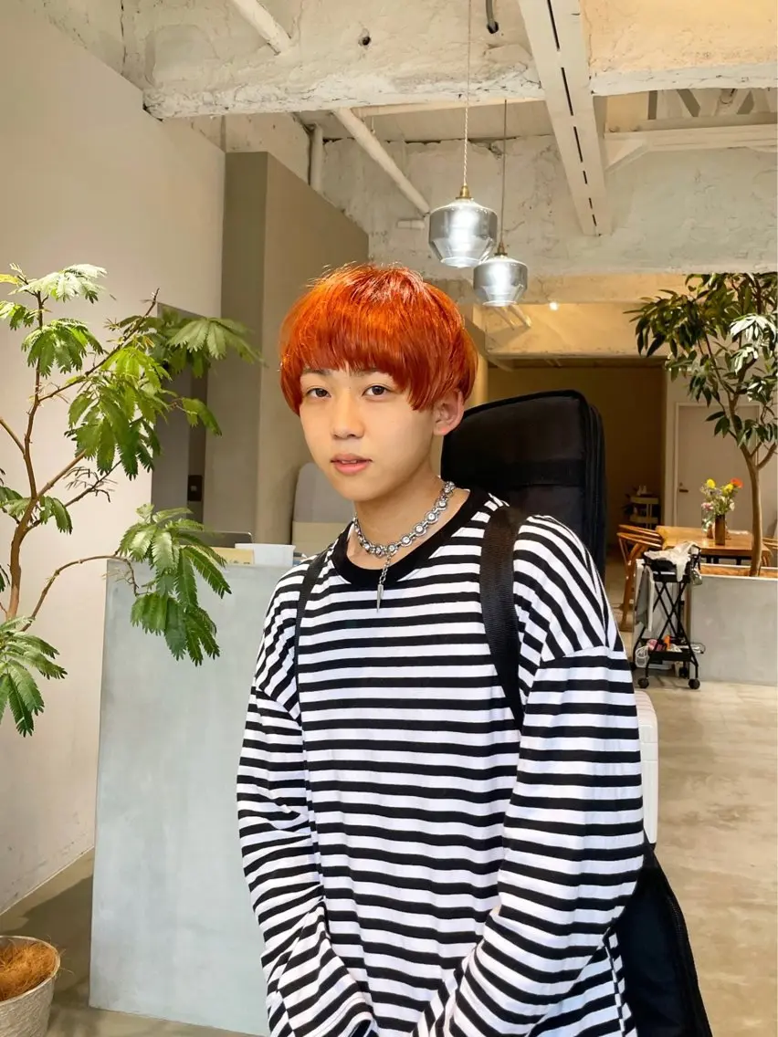 カラー 中村 玲音のヘアスタイル