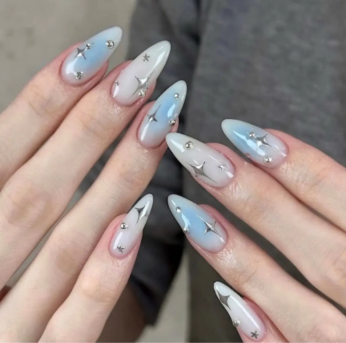ネイル ハンドネイル moon nailsのネイルデザイン