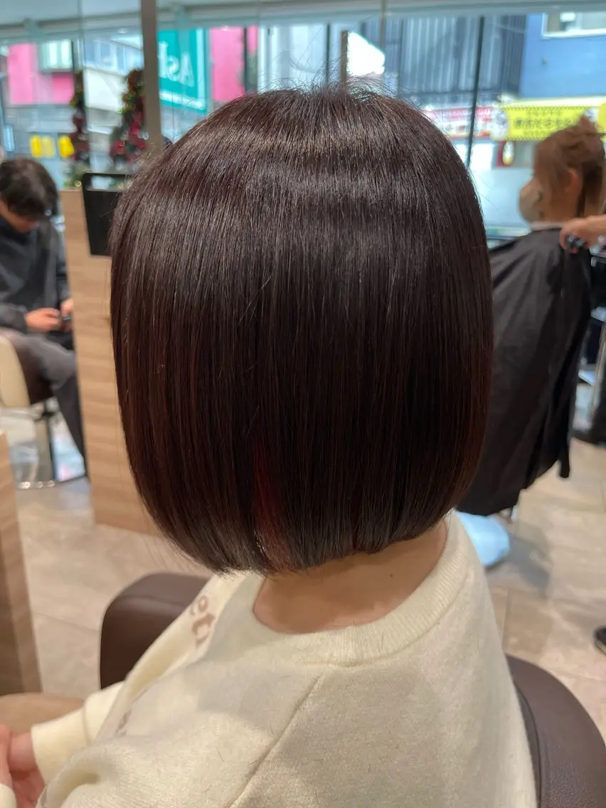 ミディアム カラー 土谷 寧音のヘアスタイル