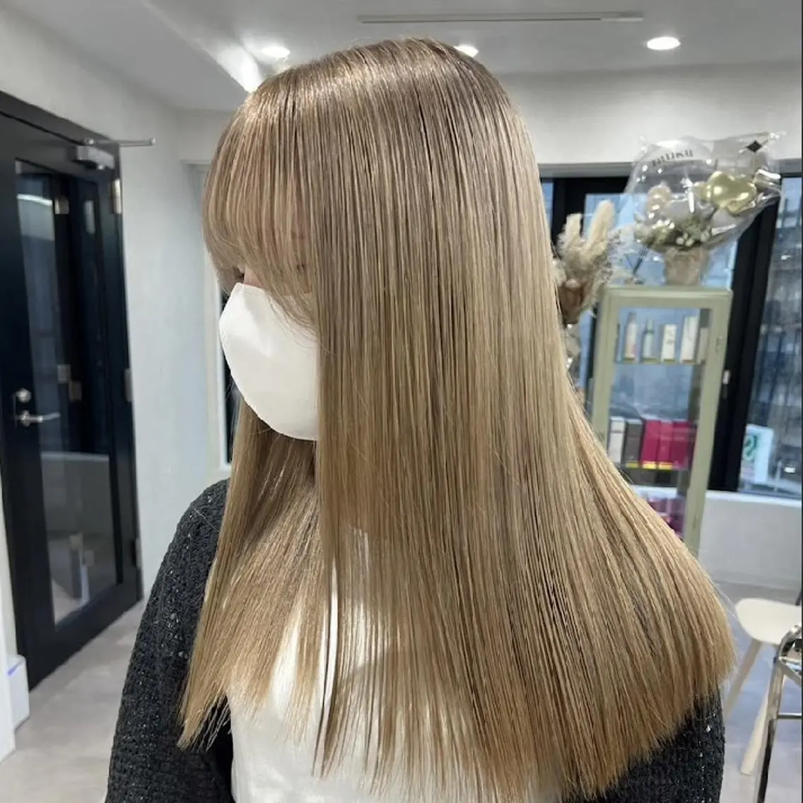 ロング カラー ベージュカラー 顔周りカット ロング ダメージレス ストレート🥀那波のヘアスタイル