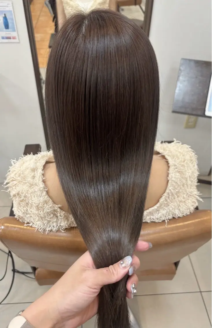 セミロング カラー グレージュ 髪質改善 ヘアカラー トリートメント 頭皮×髪質改善 透明感カラー💎中村のヘアスタイル