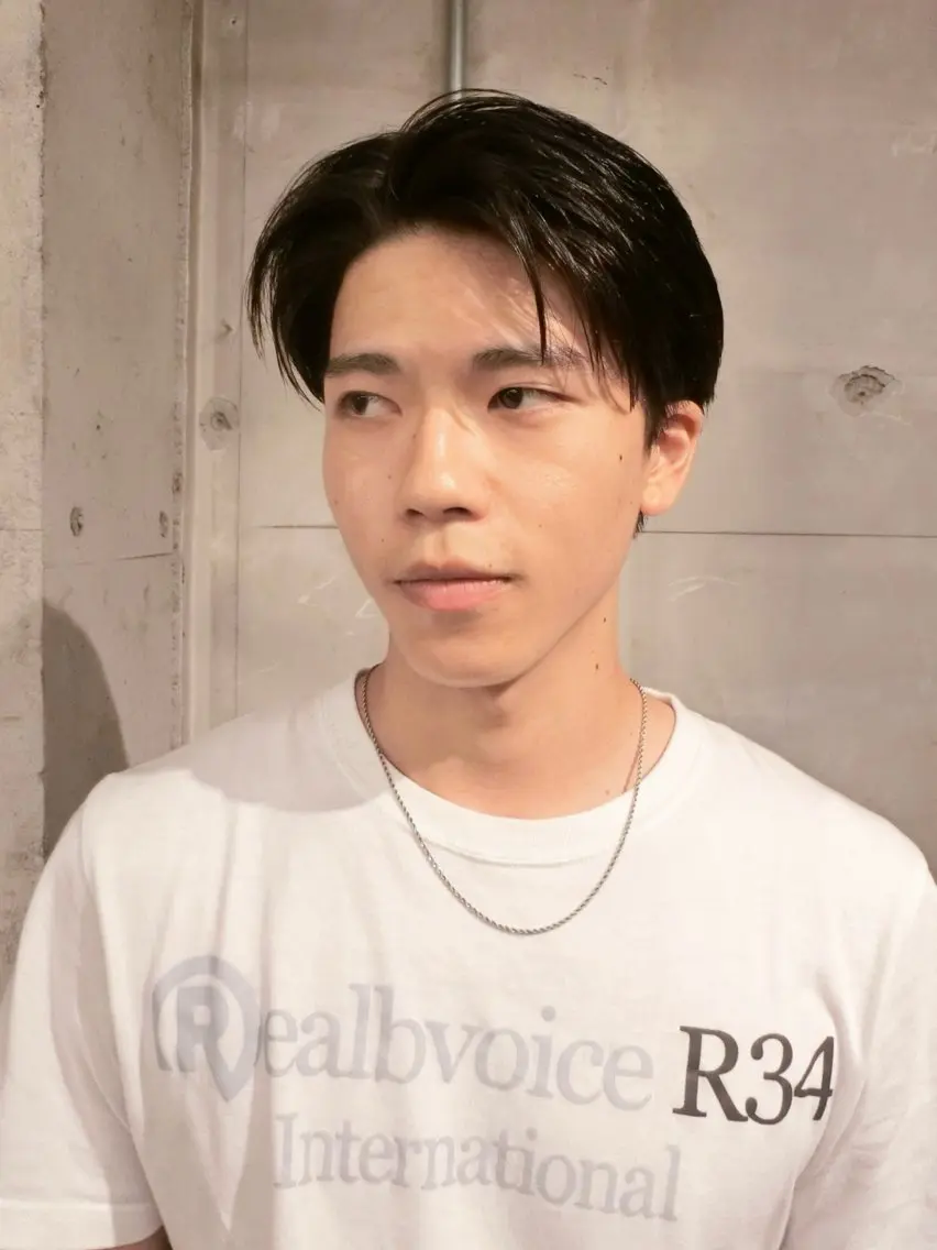 ショート メンズ 小山 嵩介のヘアスタイル