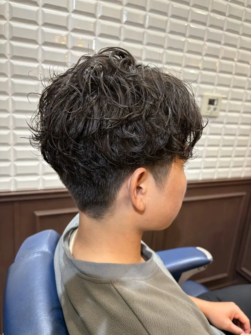 ショート メンズ メンズパーマ カット パーマ トリートメント ルピナス中田店長 山口大地のヘアスタイル