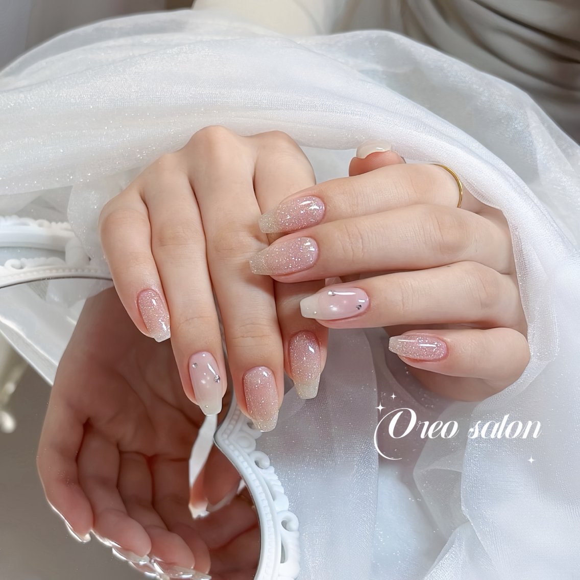 ネイル フラッシュネイル ガーリー マグネットネイル ハンドネイル oreo salon miyu 池袋のネイルデザイン