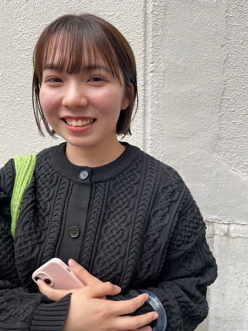 ミディアム カット ヘアカラー トリートメント ayane⭐️ボブ・ ショート・パーマのヘアスタイル