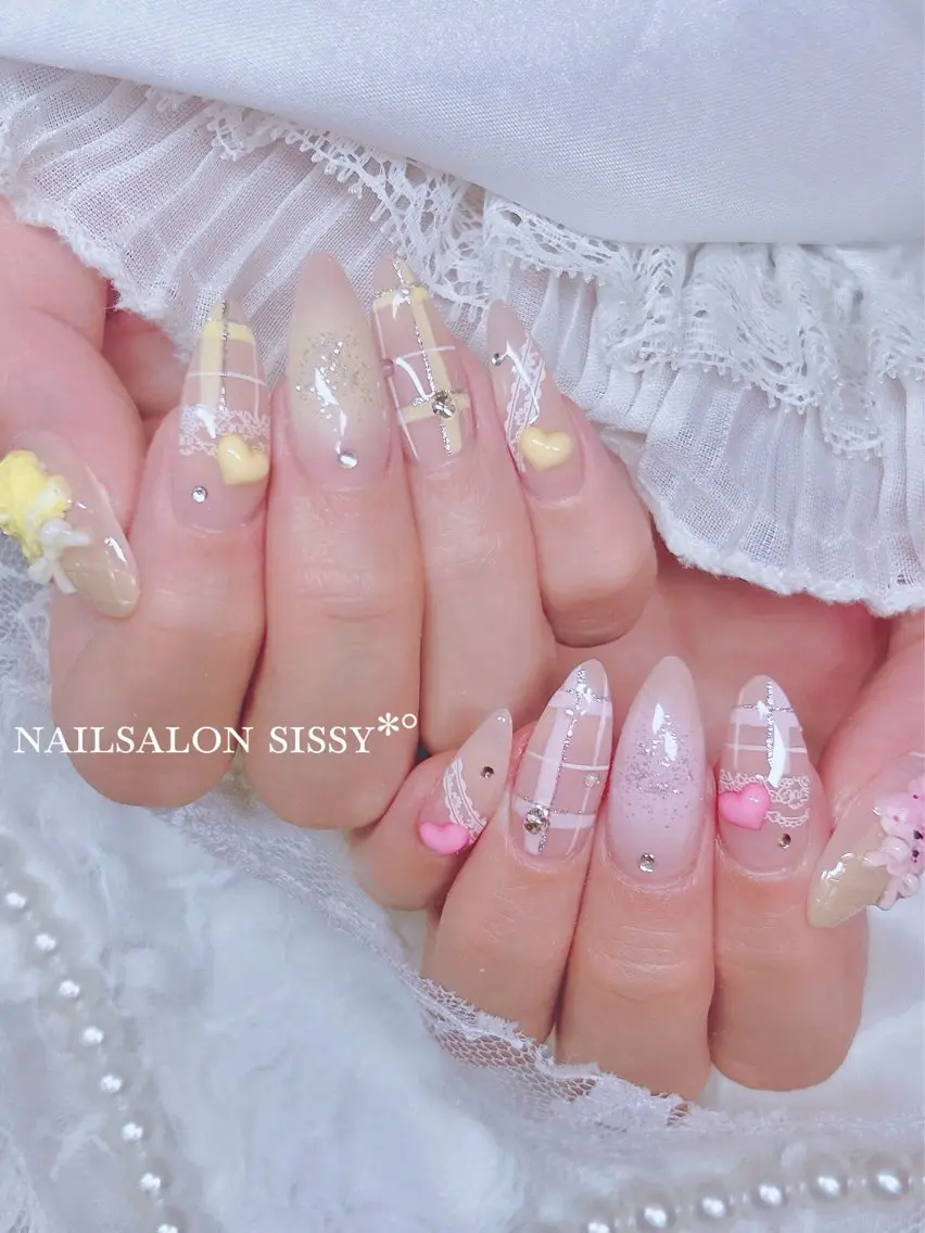 ネイル ハンドネイル sissy suzukaのネイルデザイン
