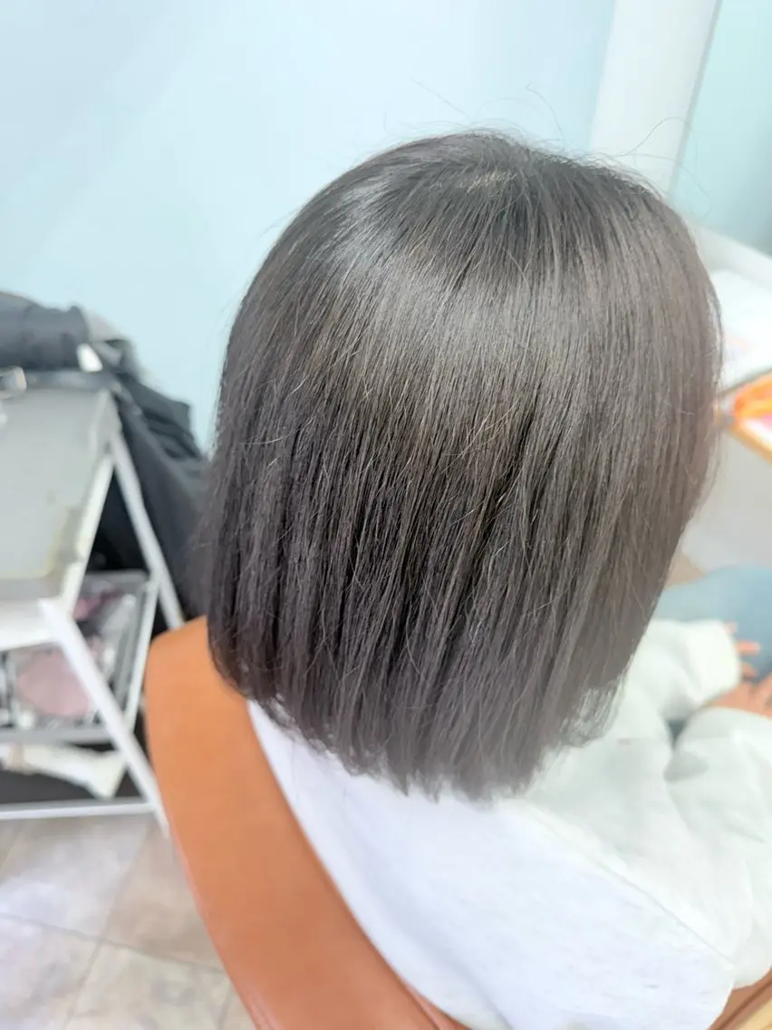 カラー 黒髪 永木 楓のヘアスタイル