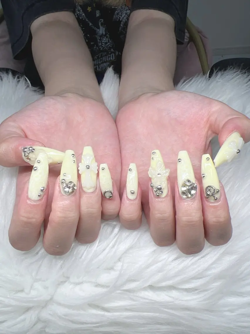 ネイル ハンドネイル Lee Nails チップ長さだし専門店のネイルデザイン