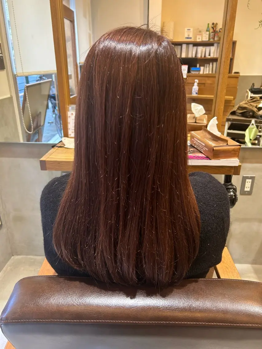 ミディアム カラー ヘアカラー 若狭 彩花のヘアスタイル