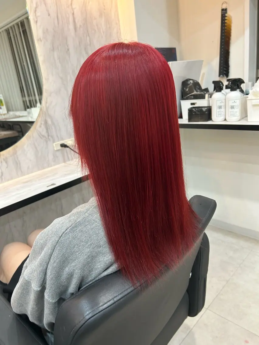 ミディアム ヘアカラー 副島 響のヘアスタイル