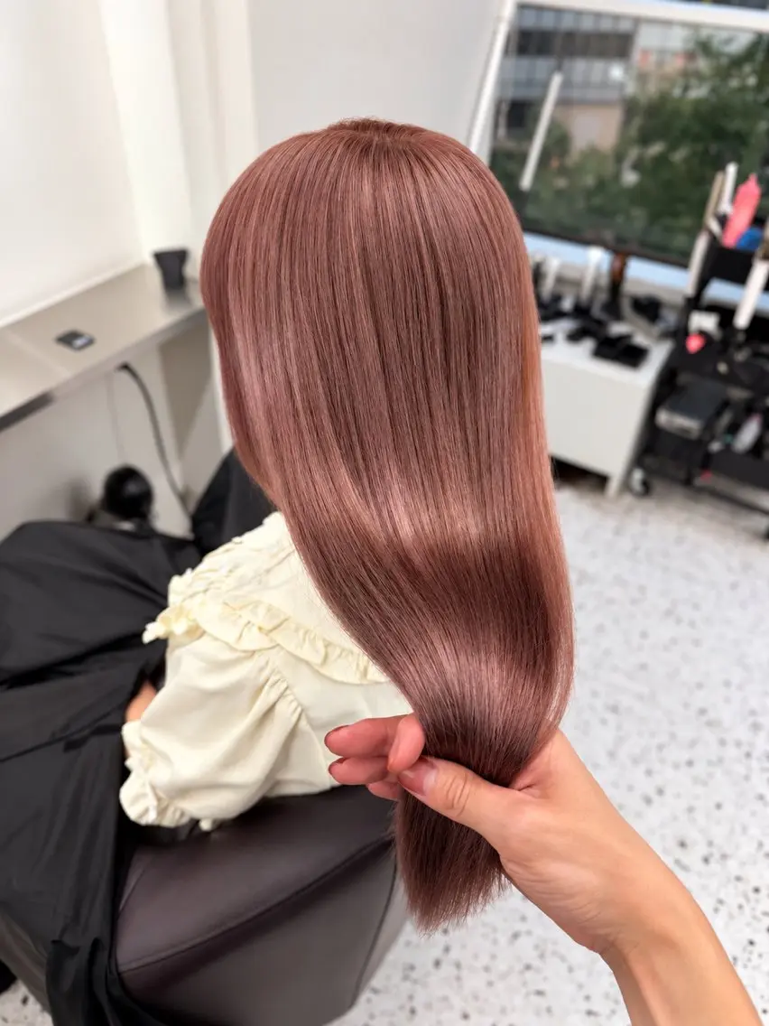 ロング カラー ヘアカラー トリートメント 💎艶髪ハイトーン yuukiのヘアスタイル