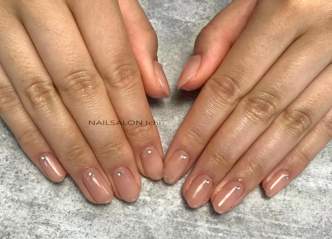 ネイル ストーンネイル ハンドネイル NAILSALON Ichiのネイルデザイン